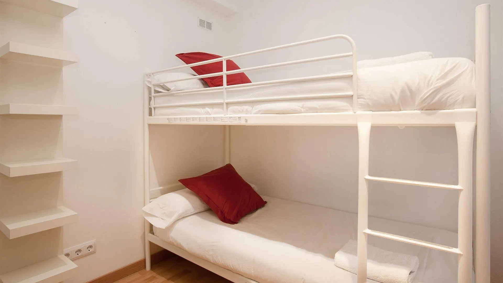 Castro Exclusive Residences Gracia Barcelona 3*,